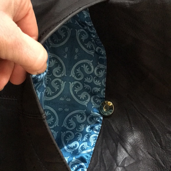 Black leather Stone Mountain bag - Picture 4 of 7